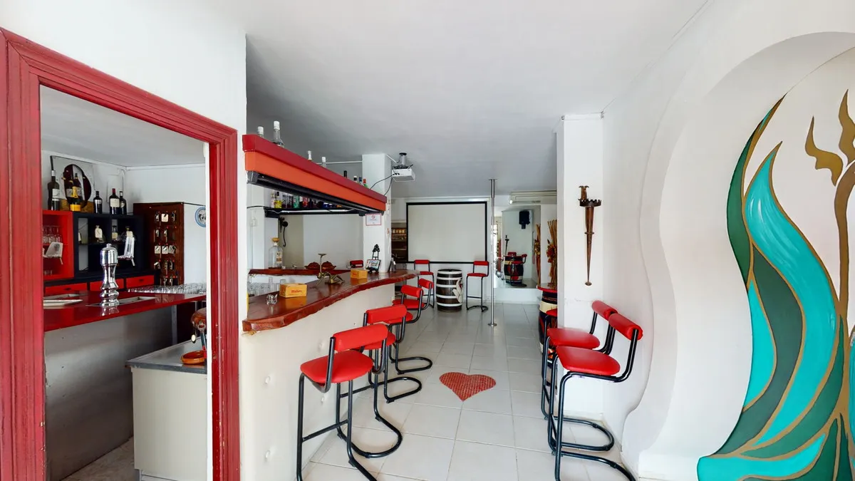 7ac39b49-24d0-4b29-8164-80fc90a8f7b6