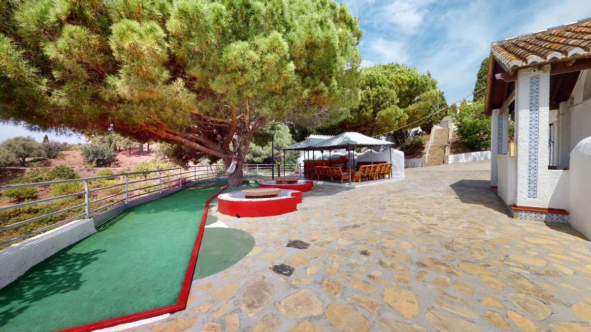 8c12a932-2fe5-4a95-aa14-b1c517a287ba