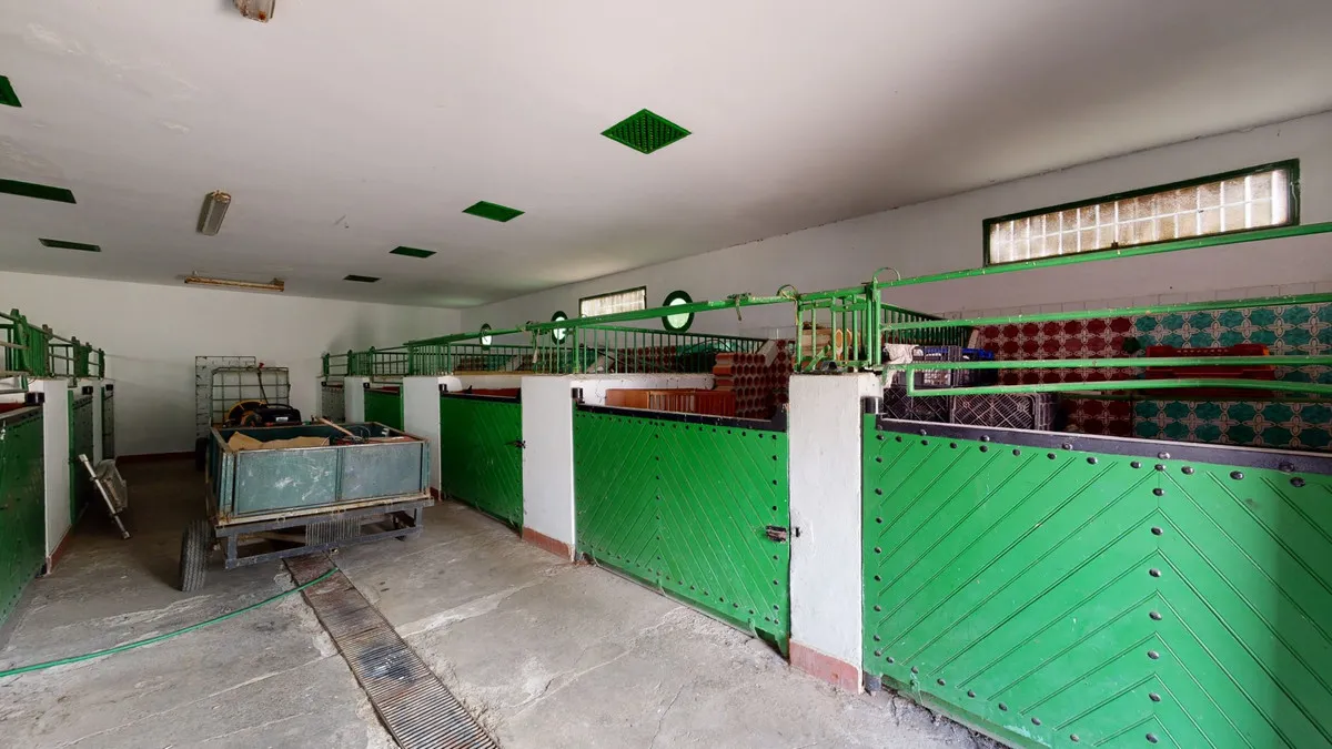 a8b1e7fa-d30b-49f9-b789-3a8f90e1813e