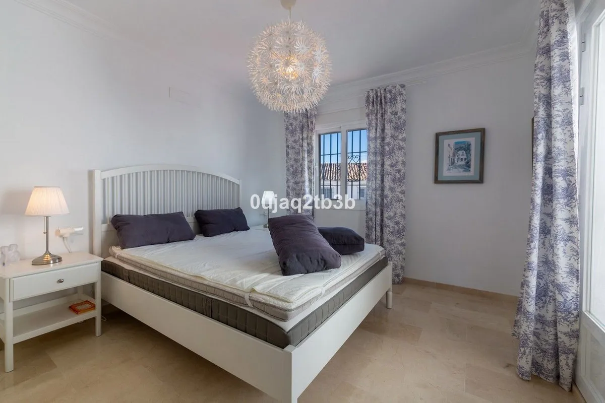 23ede9c8-024d-4f3f-a4e7-24a613a9f8a6