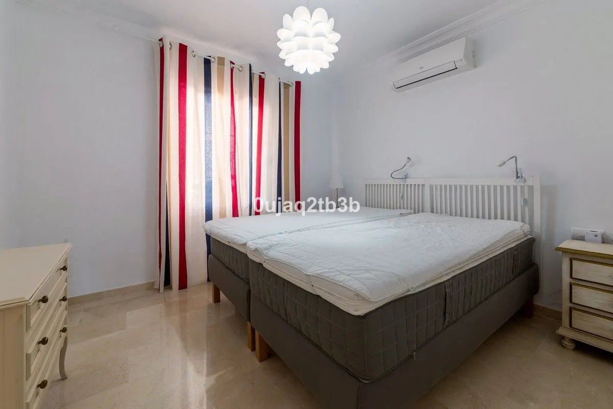 74d99d9f-f467-4fc2-92fb-2648c46d0ba0