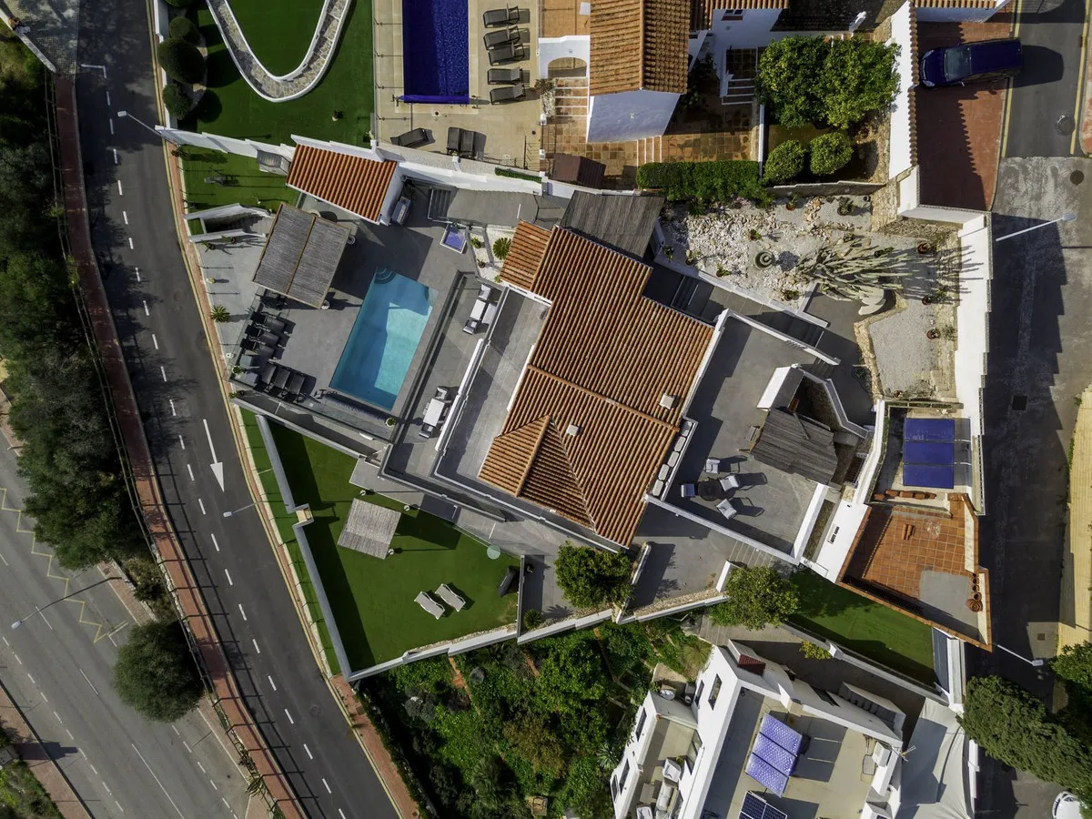 1995dcfa-c9f2-4a20-abc6-f0794384e1f4