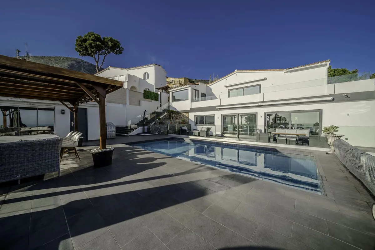 3d4c0fc5-bed2-43b5-a4c2-23944a2f1c2a