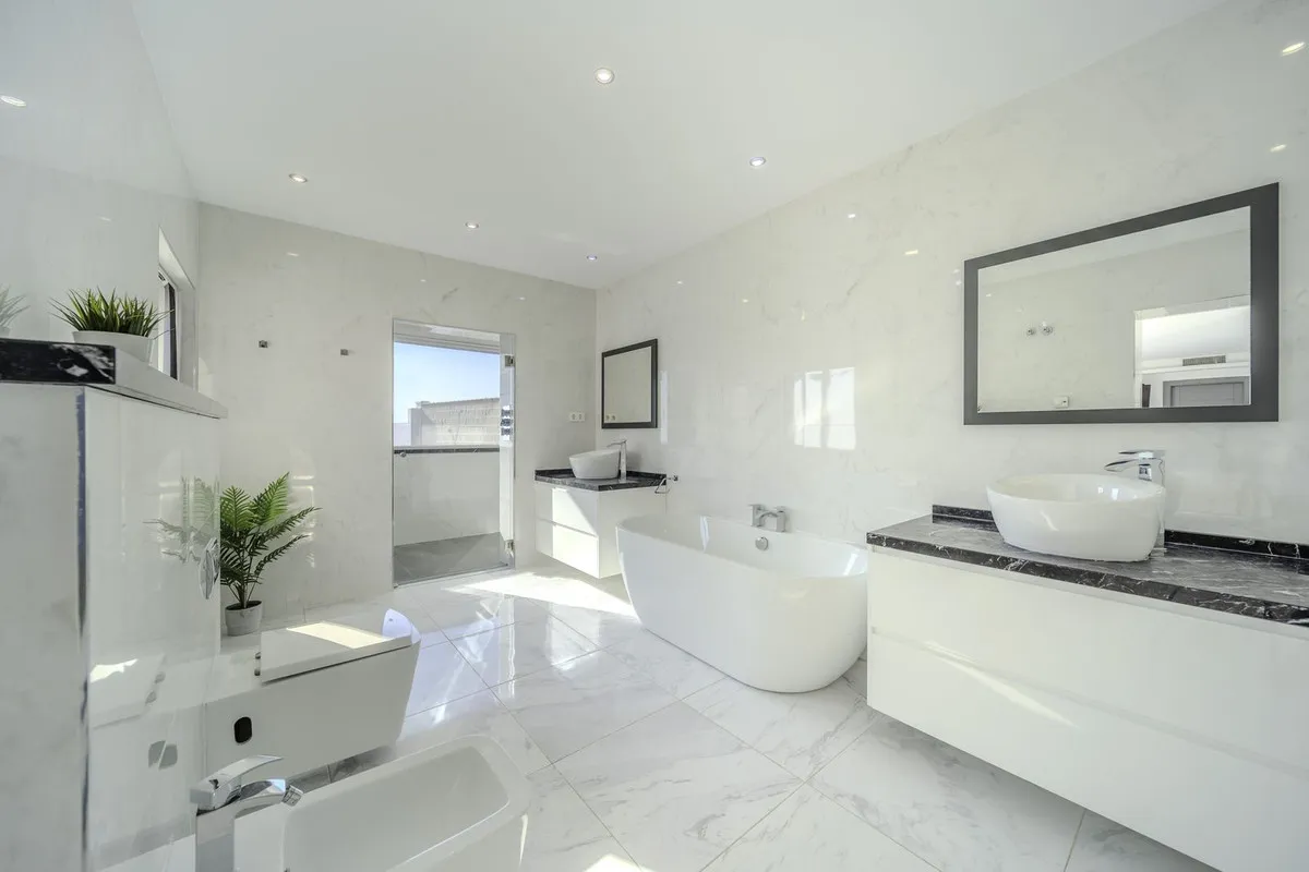 5b305923-3b15-4821-bf85-de12a2a3cff0