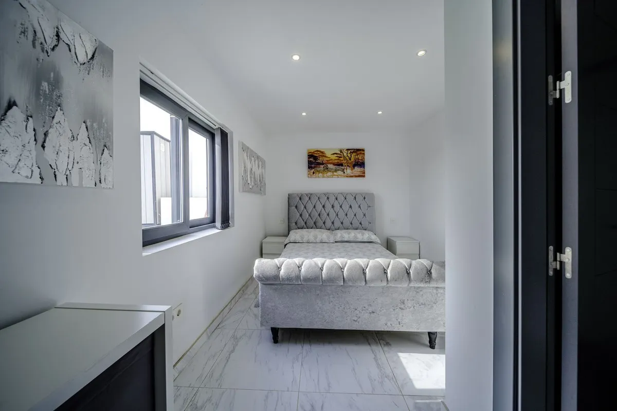 8514b15e-0274-461f-8ff0-d4ce728b3644