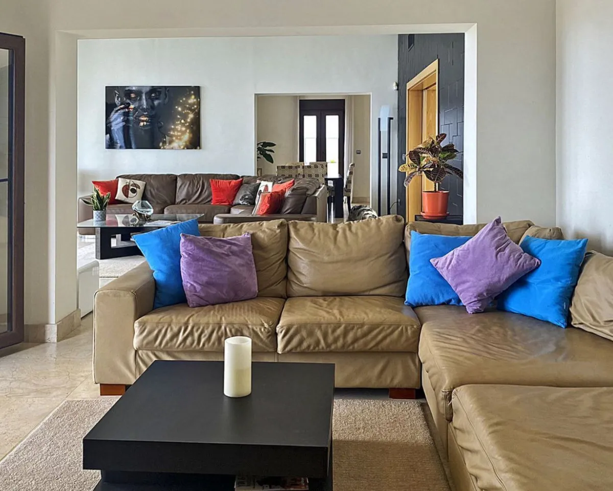 90e99b51-38a1-4f2a-a1f4-a29127deb294