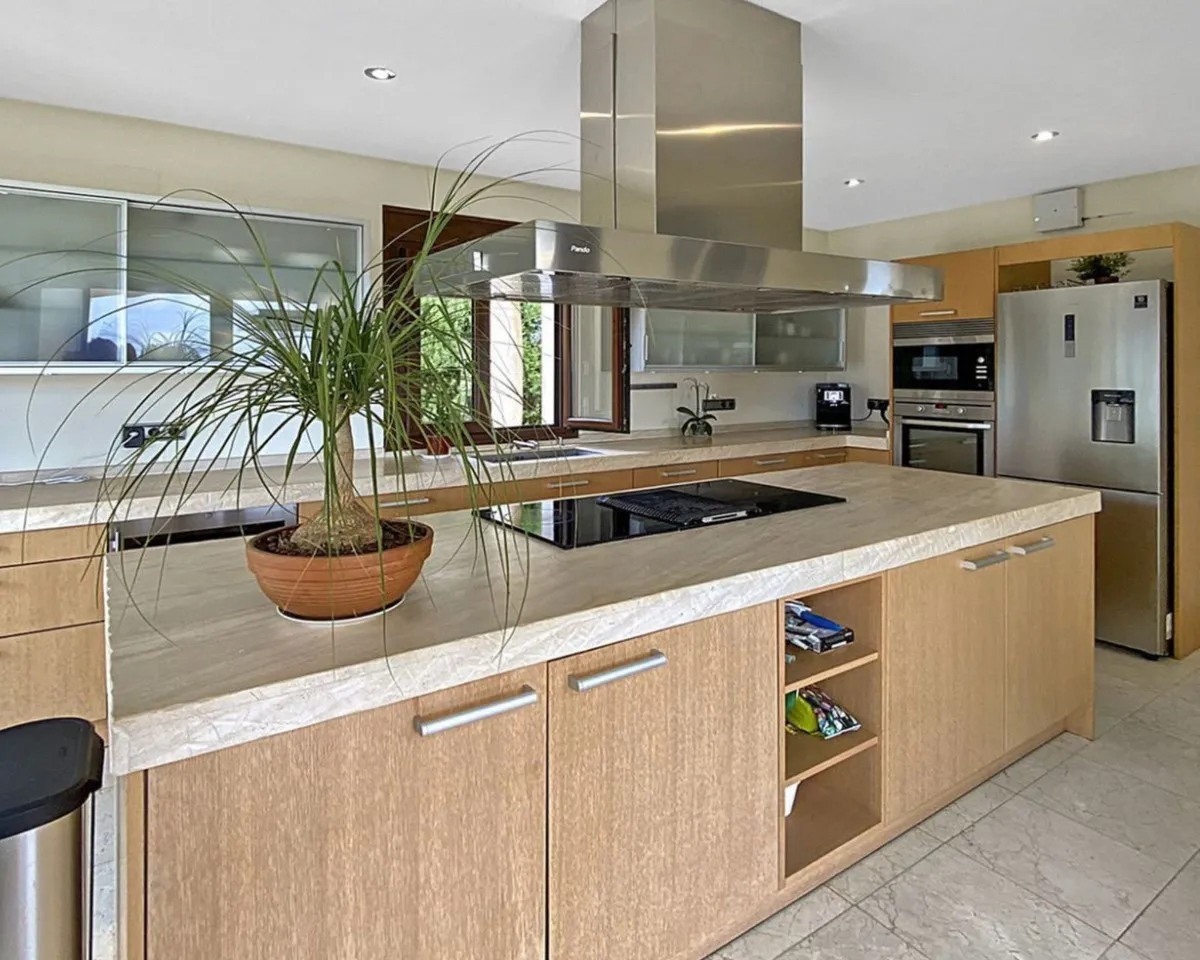 999d7ed4-0635-4656-a5e2-1b5bbb522ba8