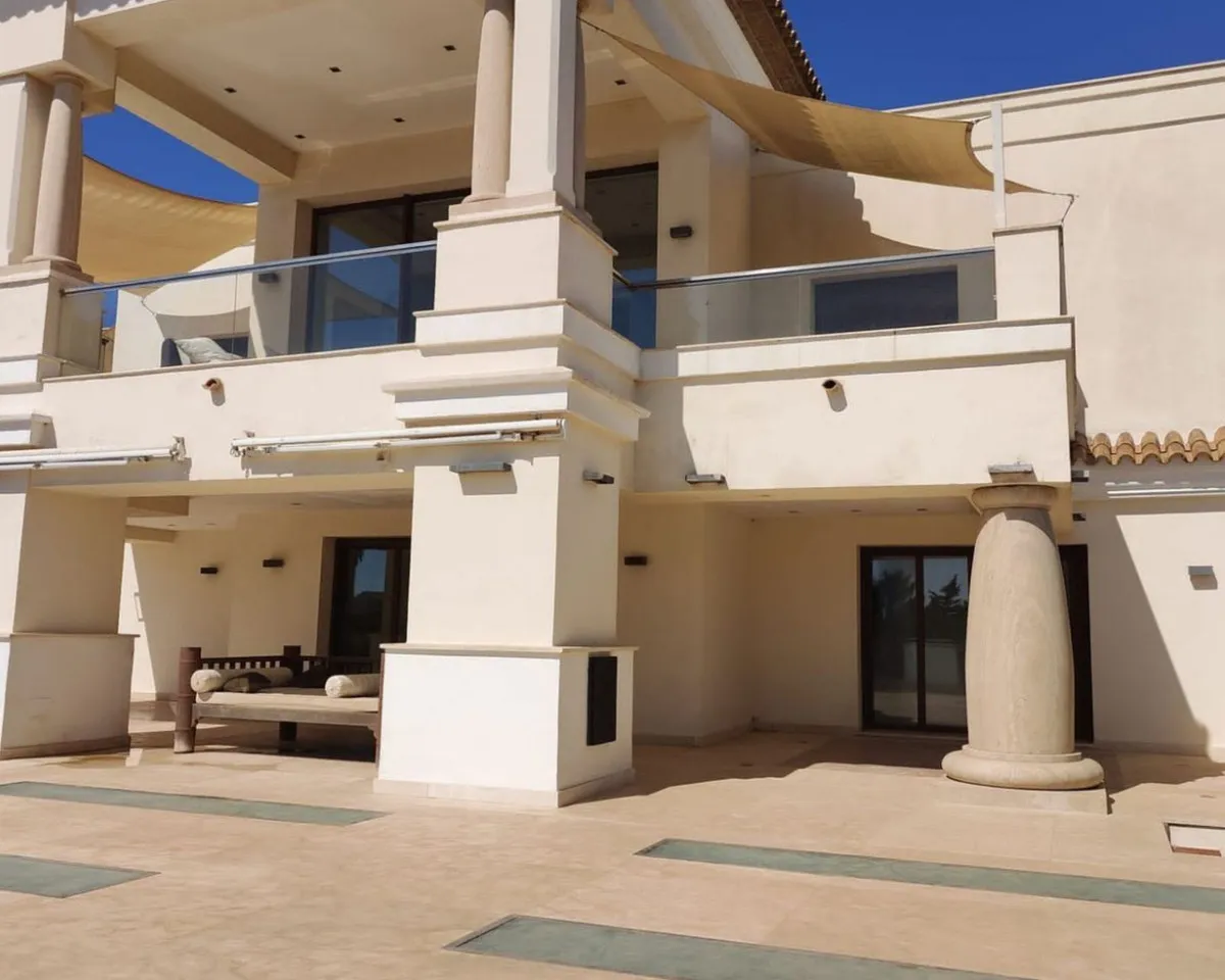 dbb7bd80-aaff-43c7-8504-ae582f85559b