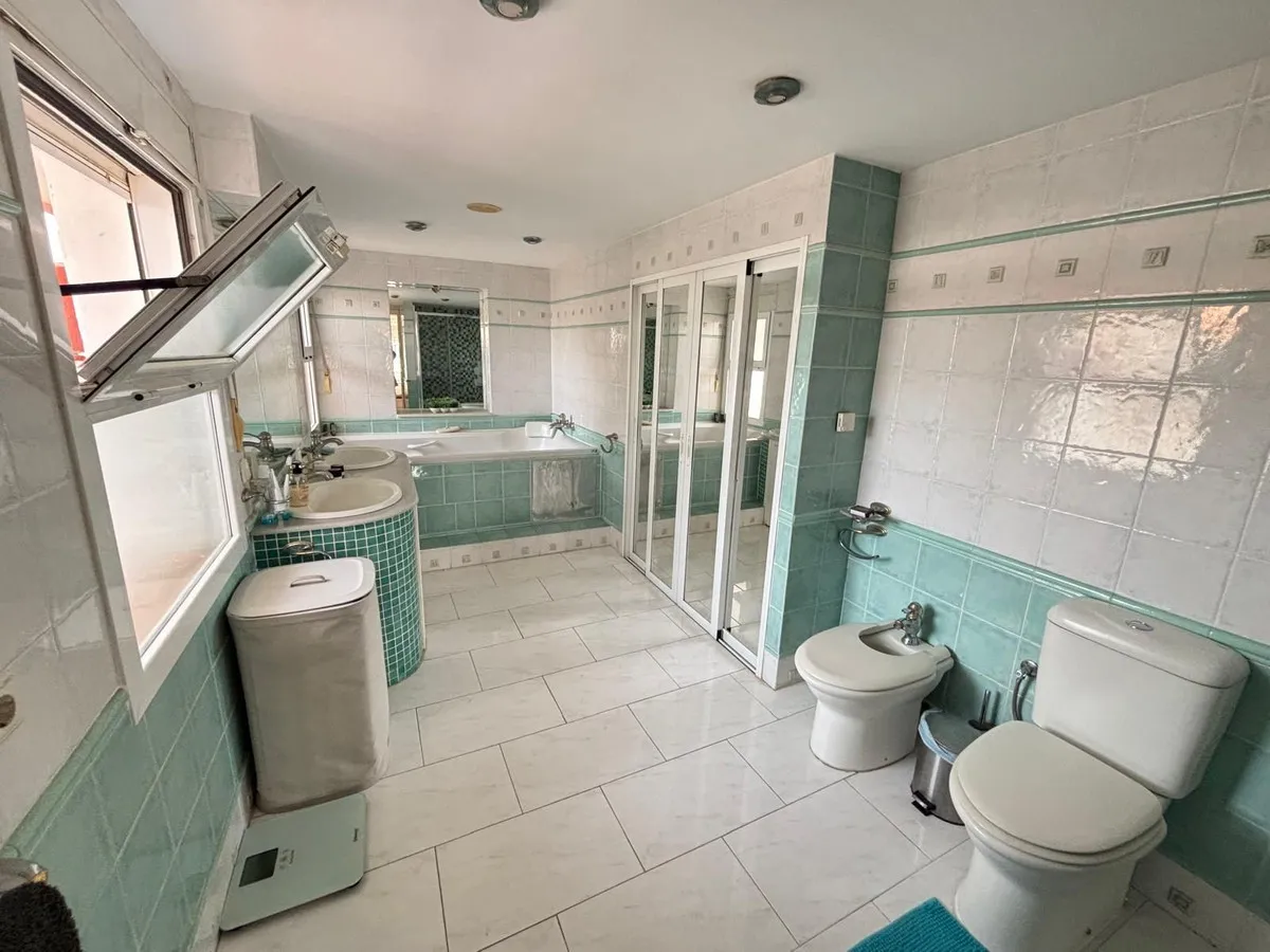 8b6908d8-9902-4b68-9253-adcccb9f453c