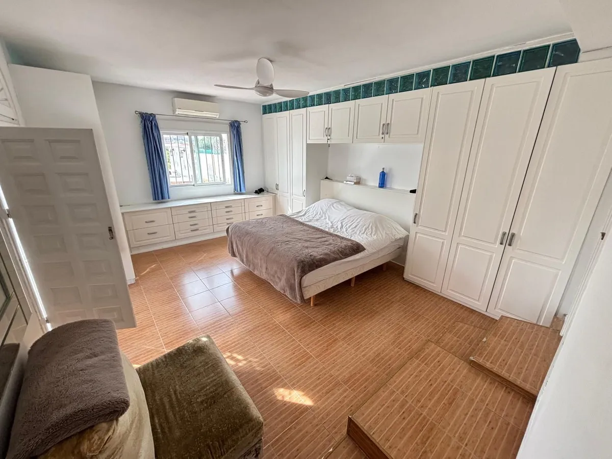 9e388925-19e1-4196-93d3-e2c58cfc62a1