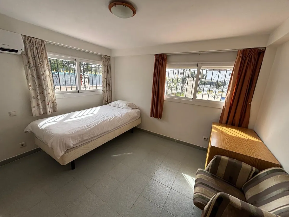 c86f185e-eabe-4176-a140-7b506d2db6b6