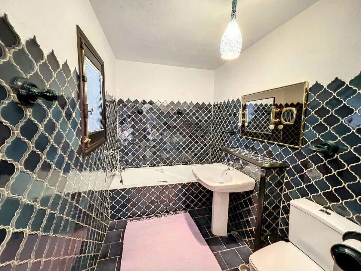 4e205d2d-19ea-4782-bda2-e44edcafe6d6