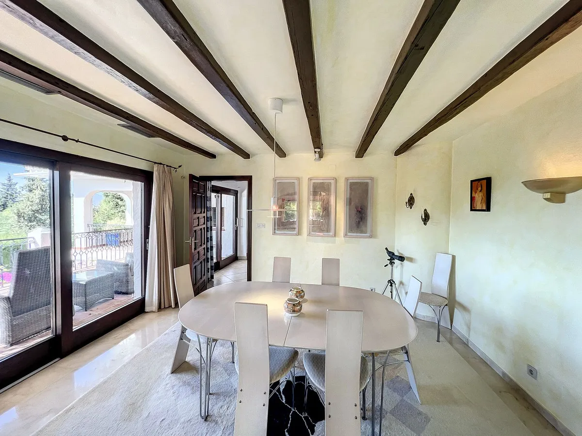 c3e290e6-6ede-4b1b-b3e0-d5b31f9e992e