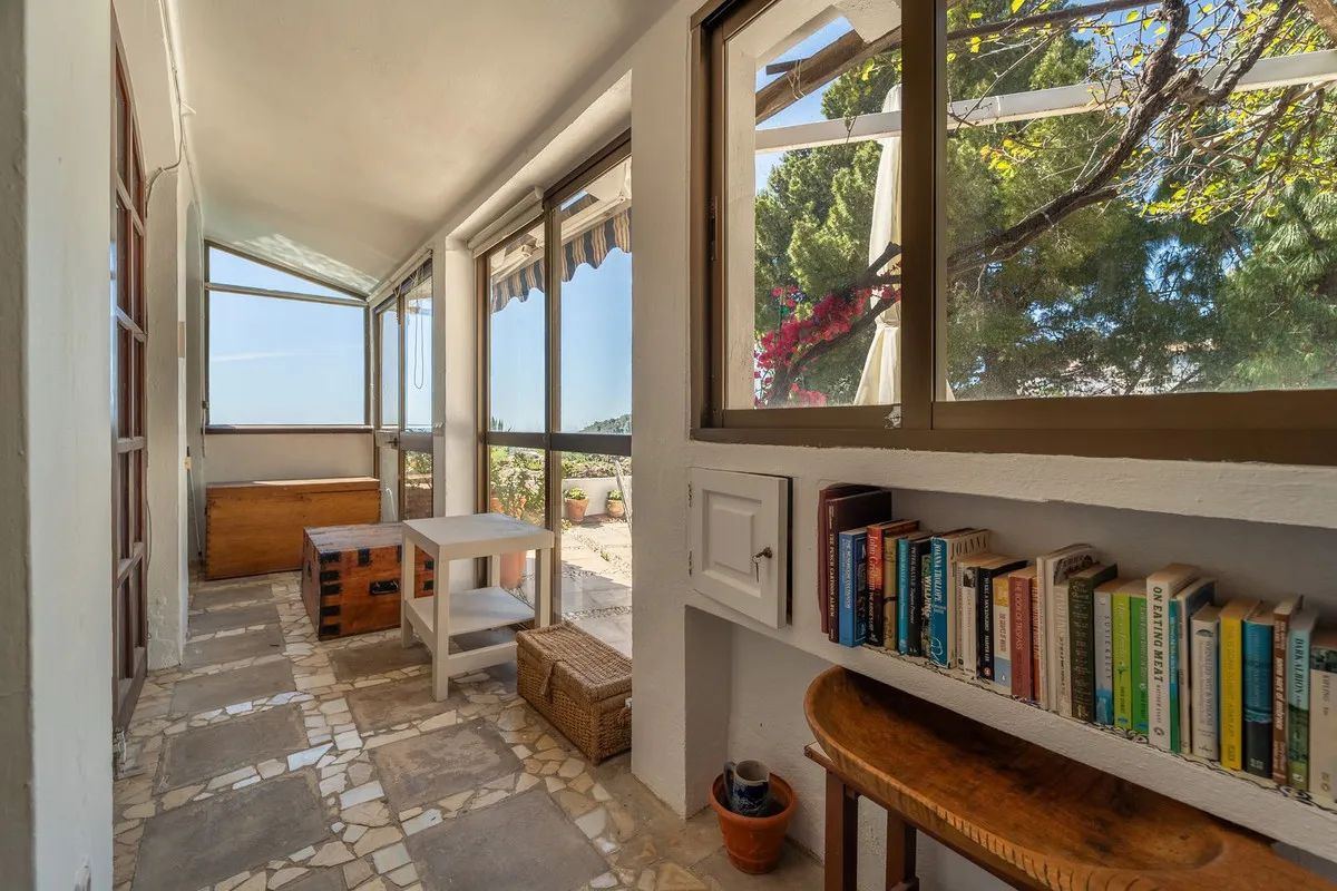 1a54d420-122c-4d94-8387-961989eae1bc