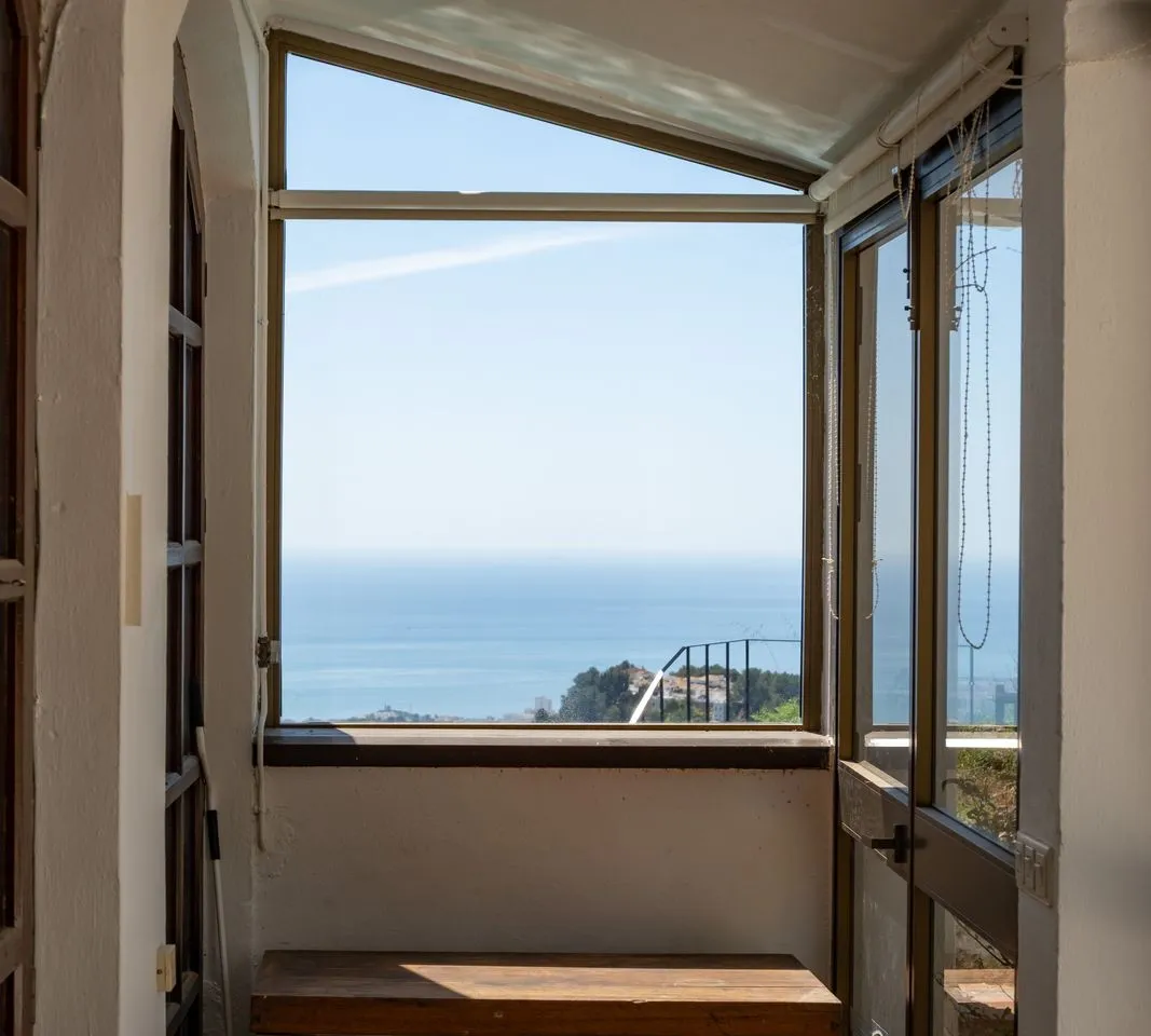 2543c4d5-a6de-4ea8-ba9d-1f02263ec520