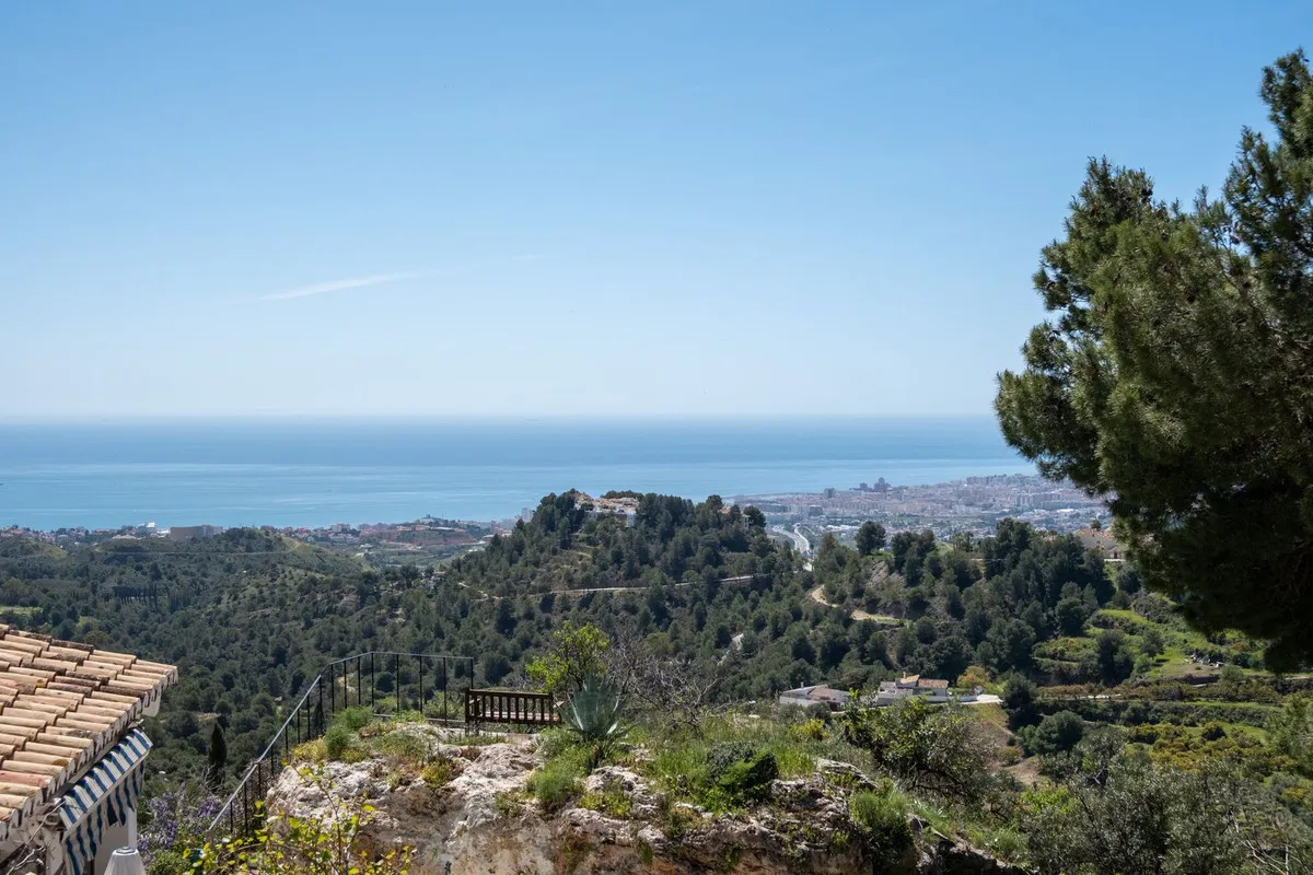 3d24f1b0-78ef-4f07-a5b6-f2dbd7712572