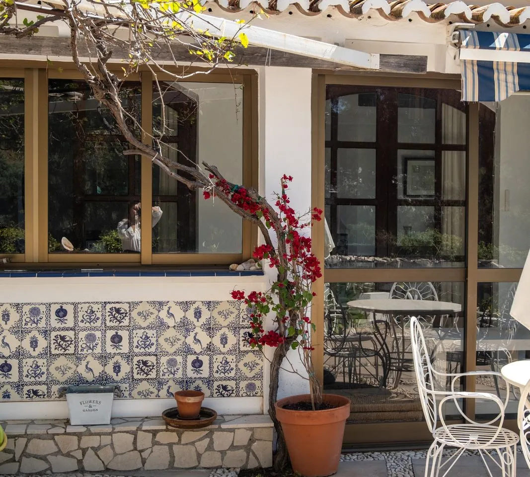 cdb7478c-b056-4d63-9b83-e1aab551e913