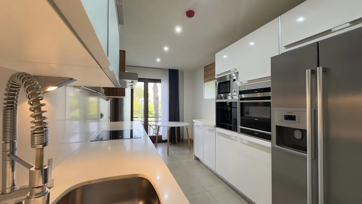 8752753c-56d3-43fd-b607-4298ce2fc5b7