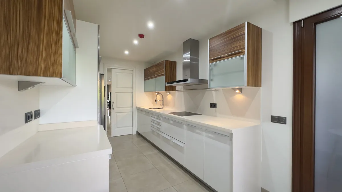 a1abca70-e84c-41c9-adcb-1990b6ebc213