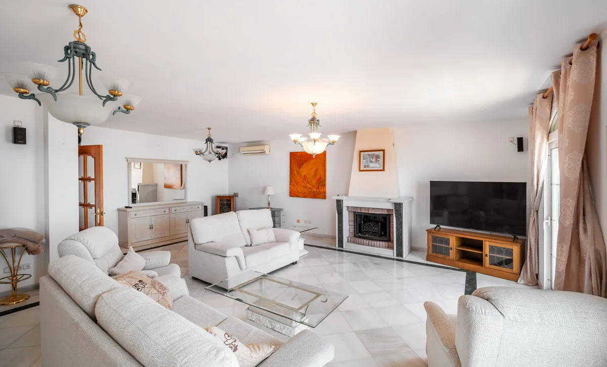 0585afe7-bd20-4f75-b613-f3dfb6edf620