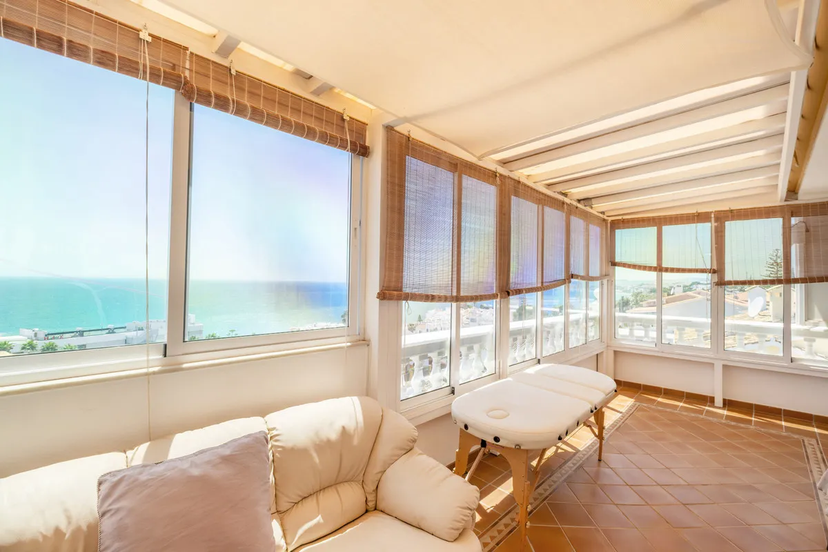 2ee2ad1e-3962-45da-a52f-fa546d432a66