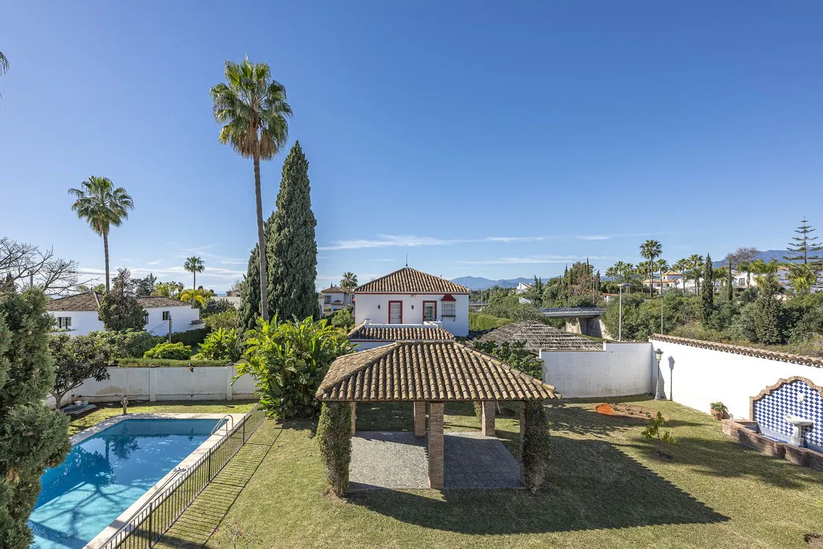 1fdbe008-202d-40b5-850b-f5aec947ebd4