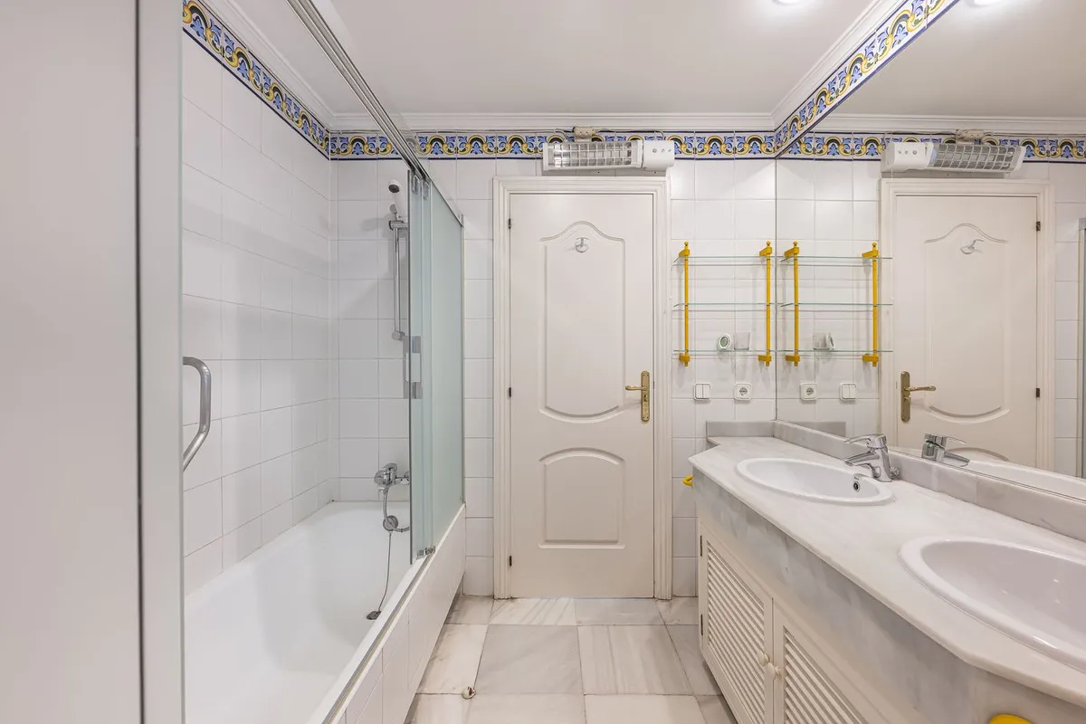 9d38831f-1be2-4bf3-9e2a-68f57e906347