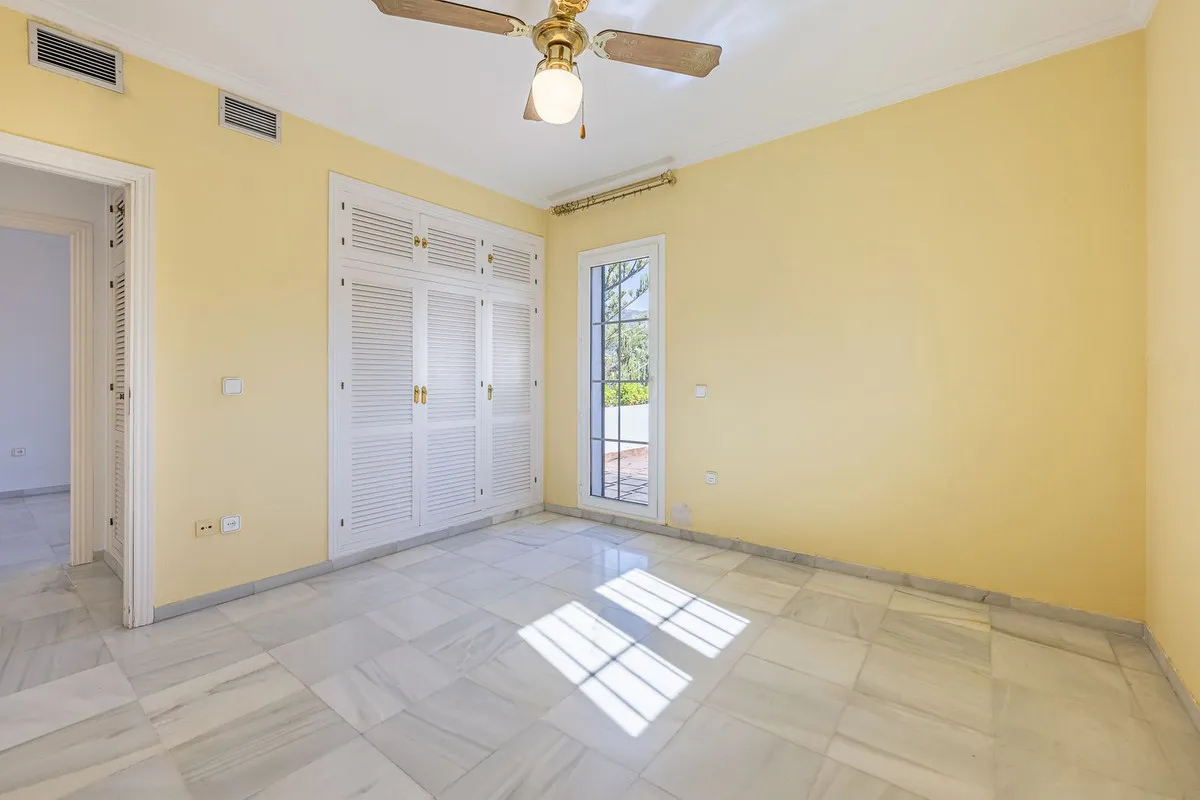 f1cff776-5b43-4bac-aaae-20f6ff87b894