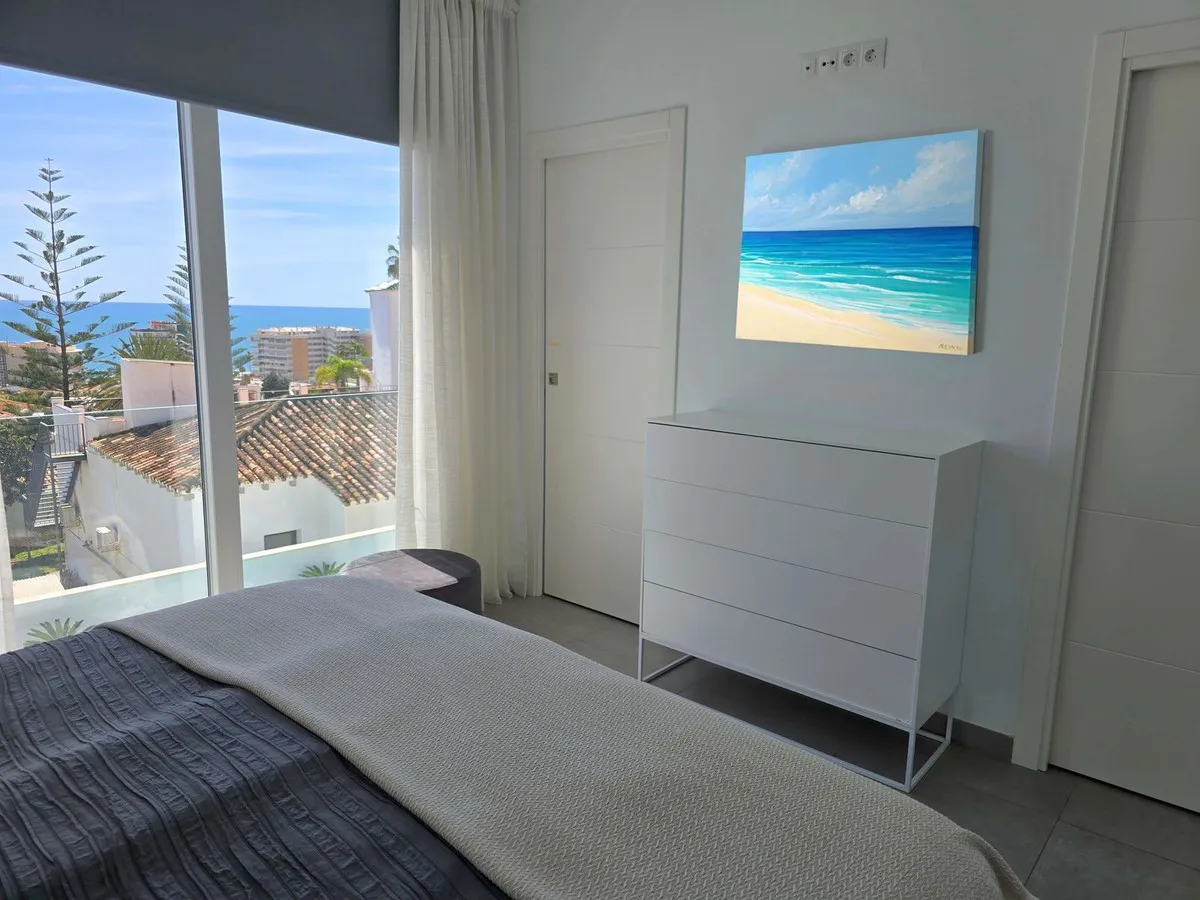 0577f75e-dec1-4974-8dae-02f4f76a6fae