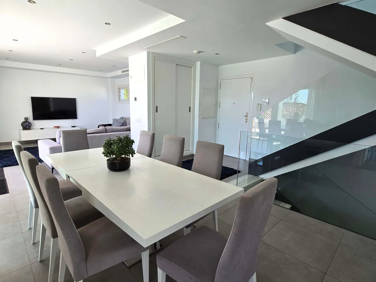 19726368-13cb-48ff-a8c8-4024d476f739