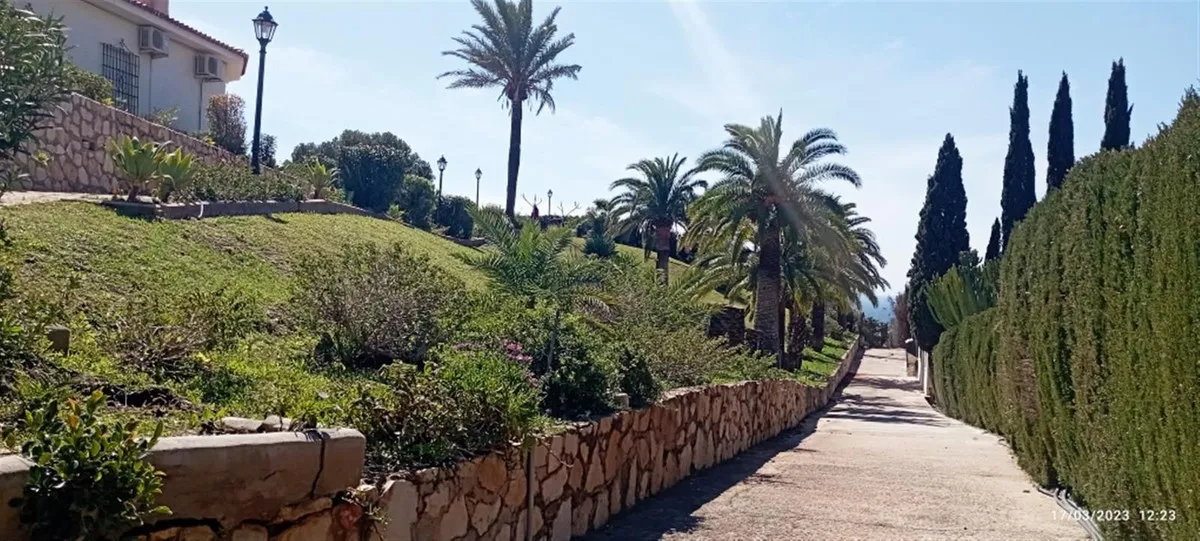 1a46fd34-f279-409d-9e5d-17c662f27775