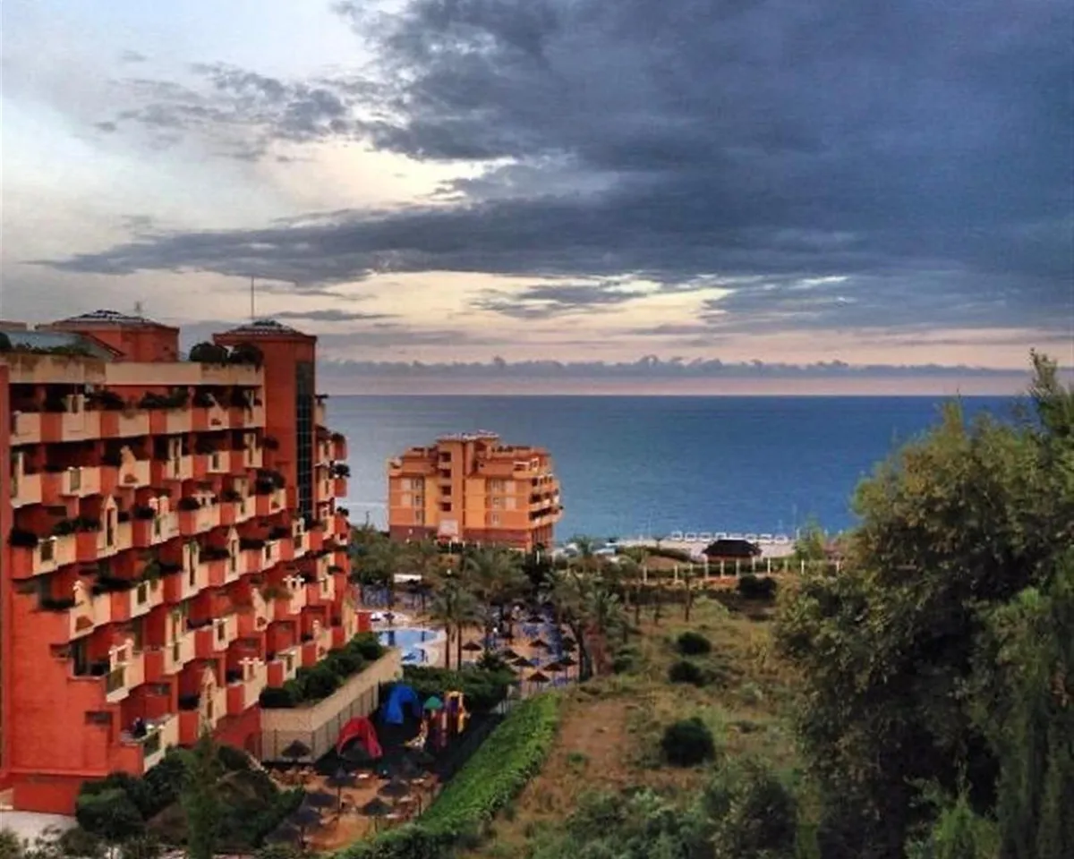 503d76aa-4e1c-4885-bf4e-30cfd3c9800a