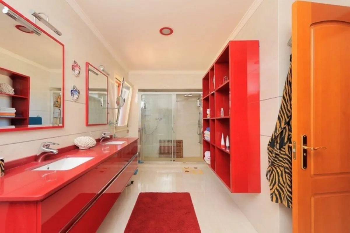 c60dd2a7-0548-456e-a91d-d549fc5ea12b