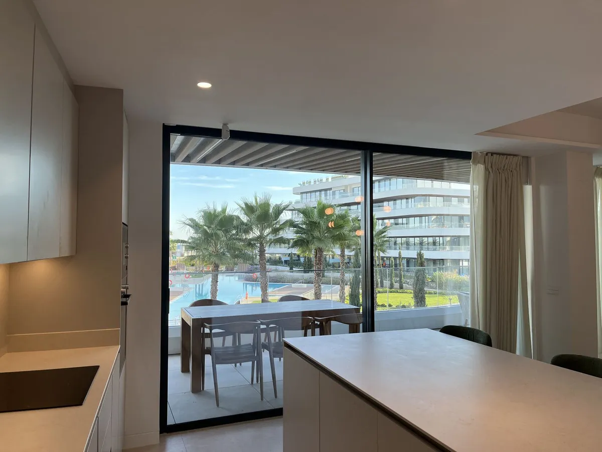 1750e024-9036-420e-ba5a-59a91aa79563