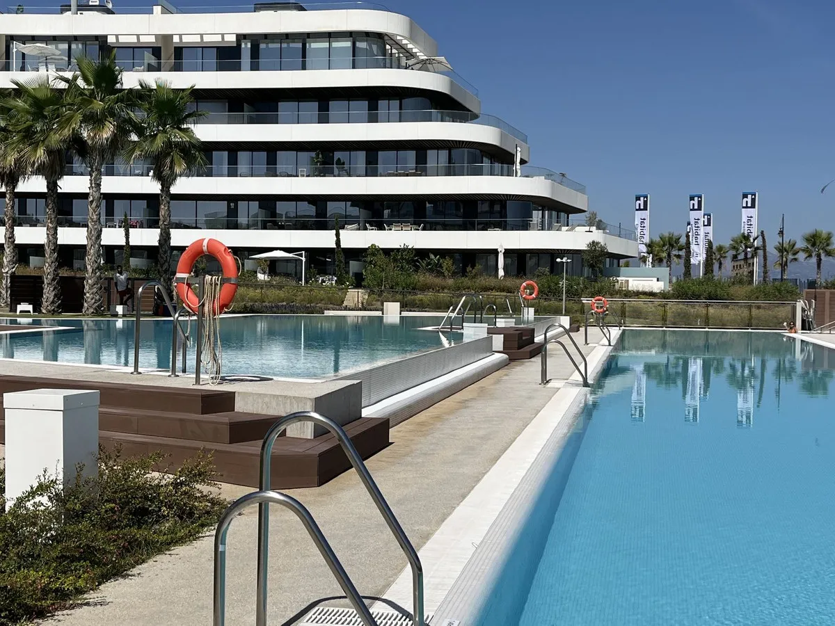 4238517a-78d0-46e1-97a1-10166368500a