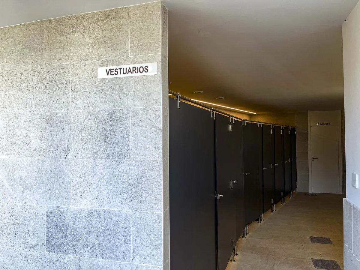 567b4629-cb9e-4941-ad0b-b4aacfb4a627