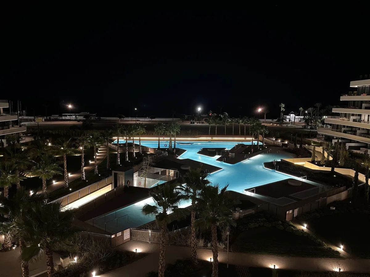 59e2e601-ddff-4c02-abe5-53c6f436c5a0