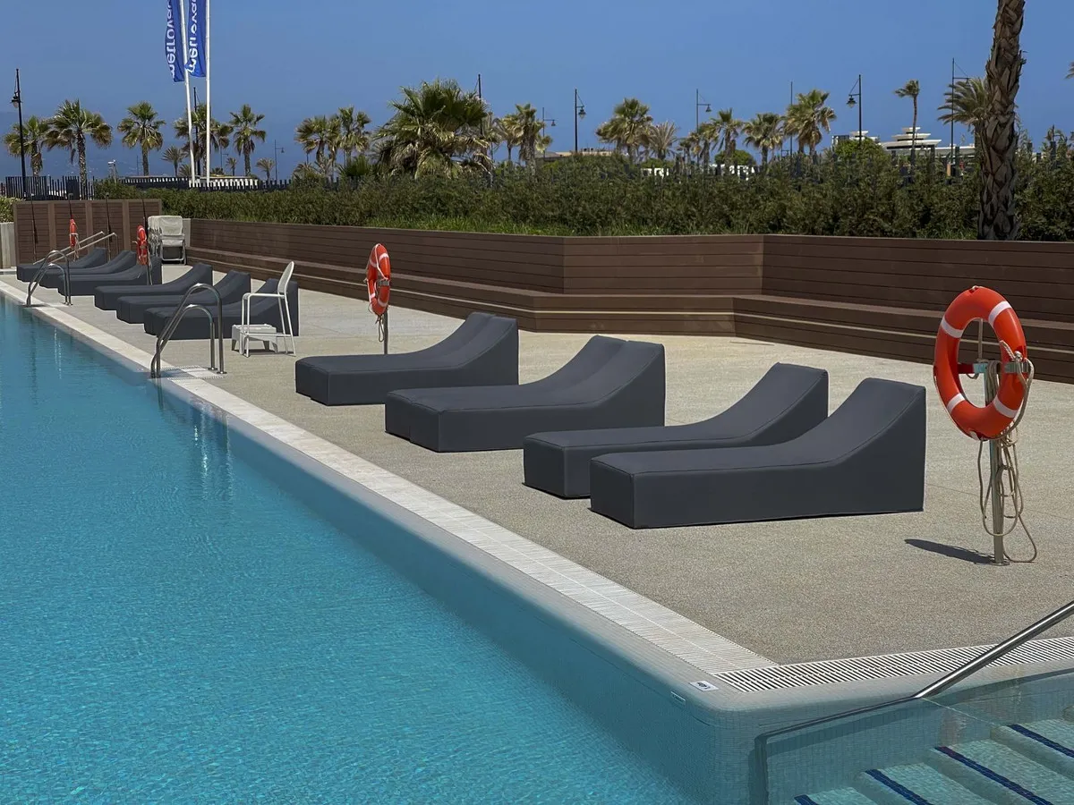 5ae73af1-48ed-4c2f-afcd-016a517f1e25