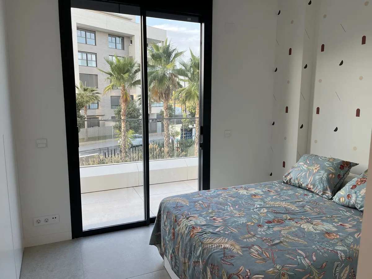 c79b7feb-b197-4136-90bf-2ef0ba258adc