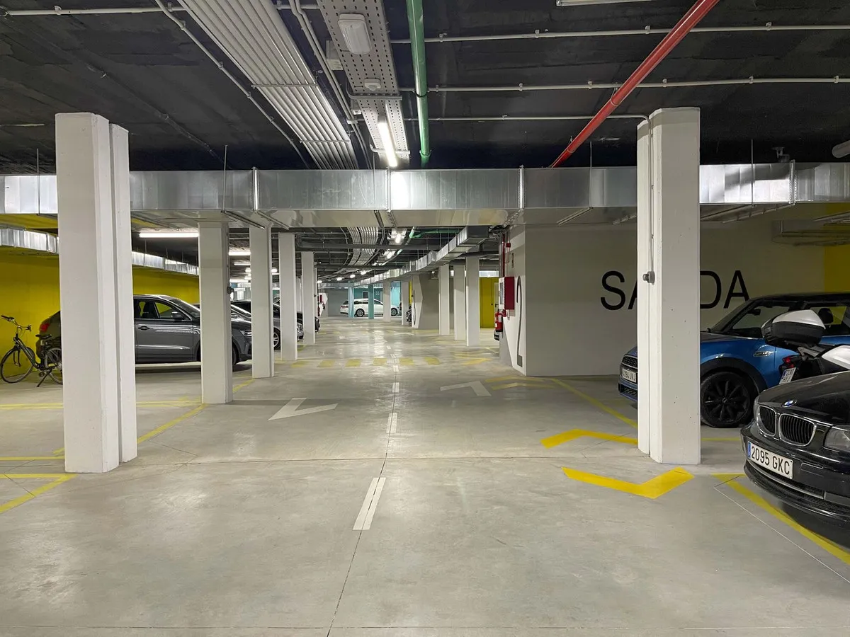 f1e37524-2f2f-41a5-8aea-1cb88564b240