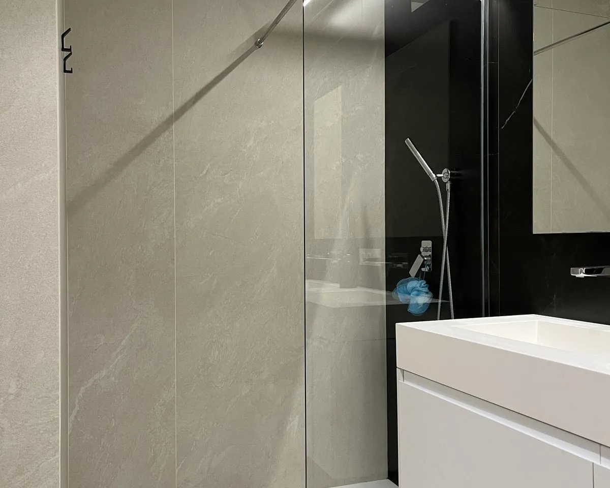 f547e9a0-07a5-464b-81e2-fd7a34e21314