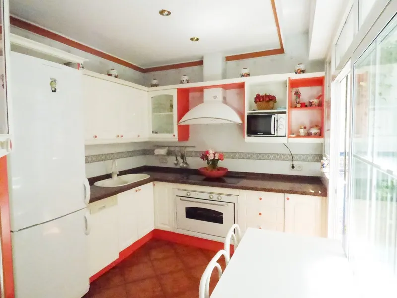 76c62682-66d9-4f21-96d0-2d1fc5018428