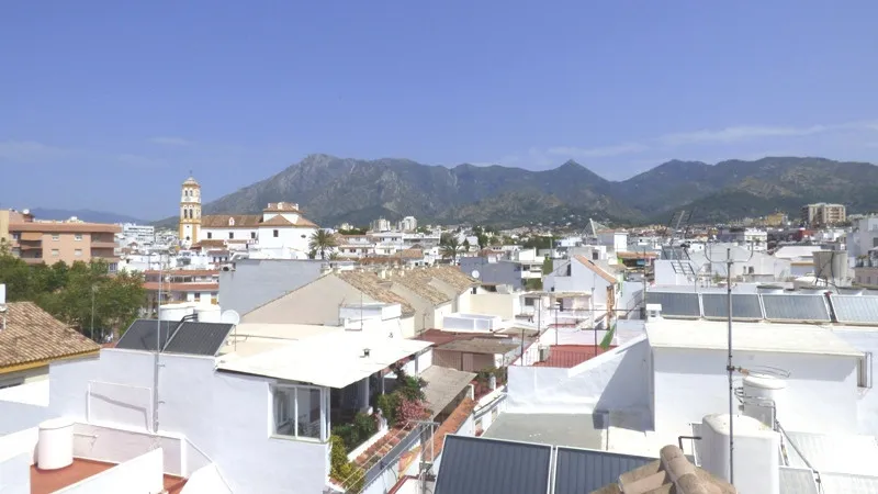 d79c55b3-d621-438f-b4b0-1d9c14733e93