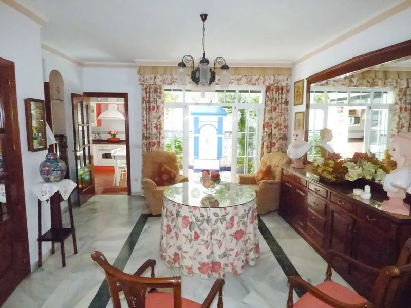 e8aff62f-8be6-4f46-bedd-3cd4497c263c