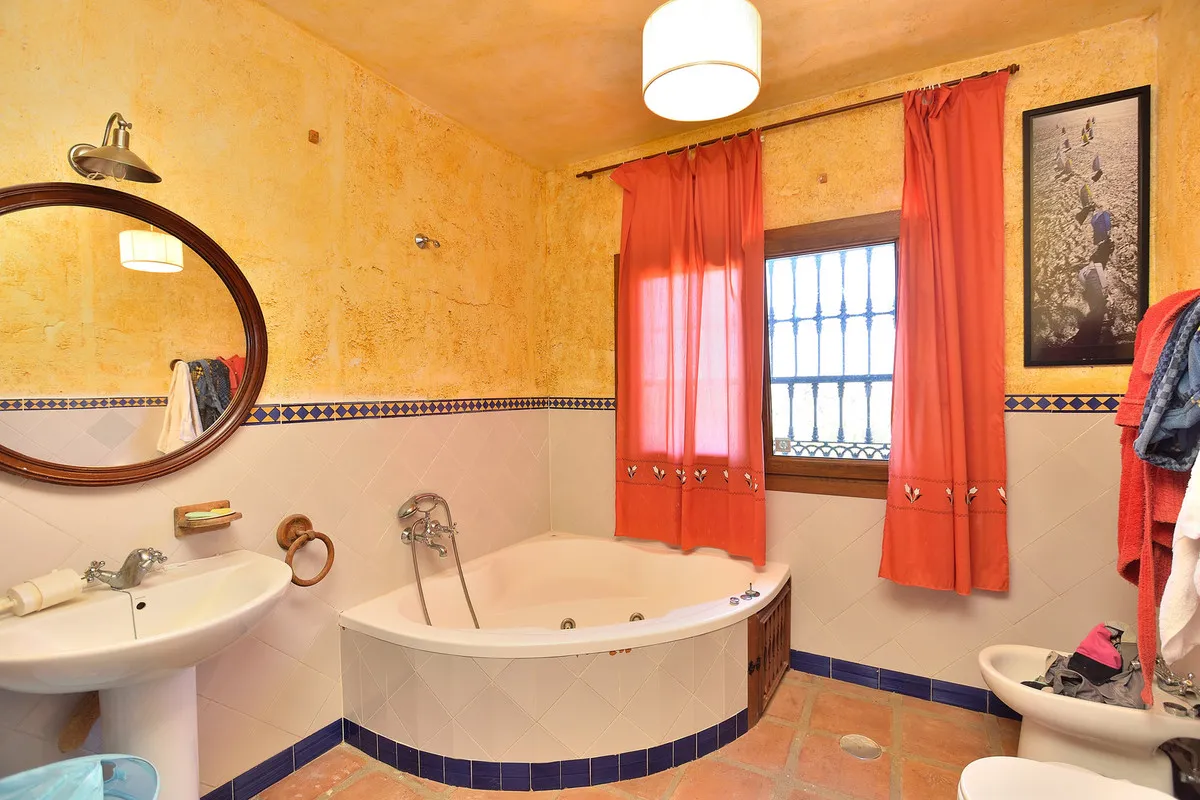 4aeb70e7-bf47-4e58-8da3-1e001d43b00d