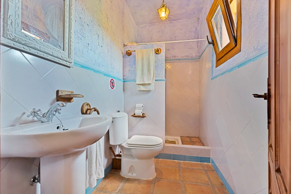 94f3ff83-dff5-4931-a982-b1f250ae07d6