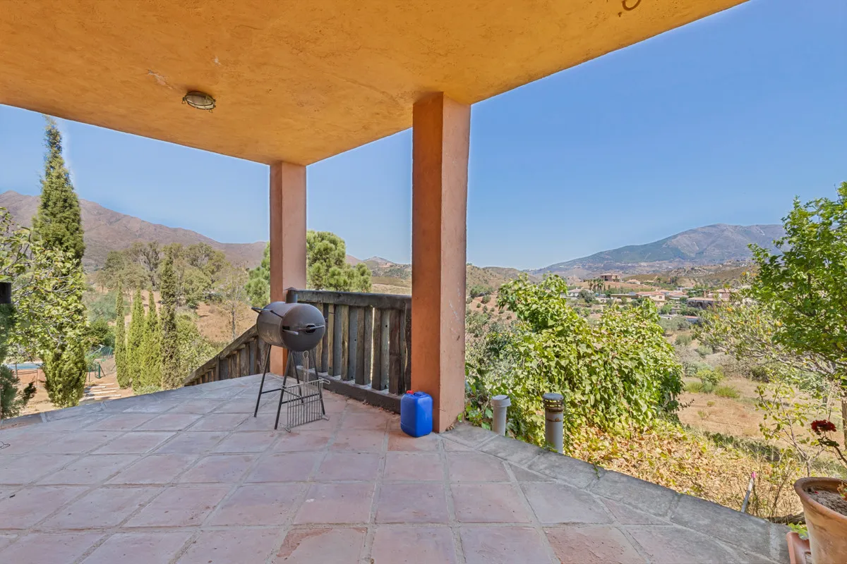 b2aa8ee7-cdeb-4d19-9805-4fe535aa0a52