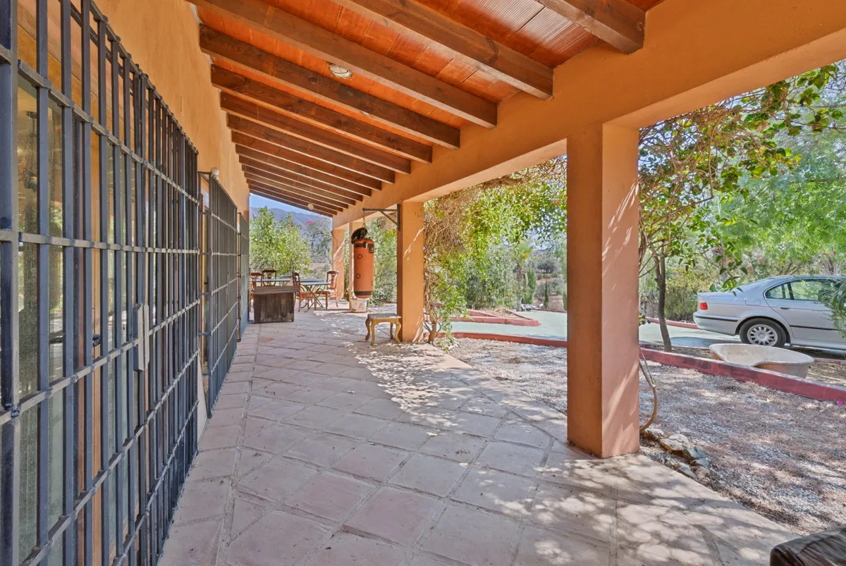 c739a042-0278-4ced-808b-079b7612ae9b