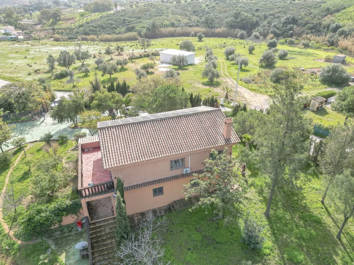 657f0b19-ad51-45bc-adcb-15aed20f850a