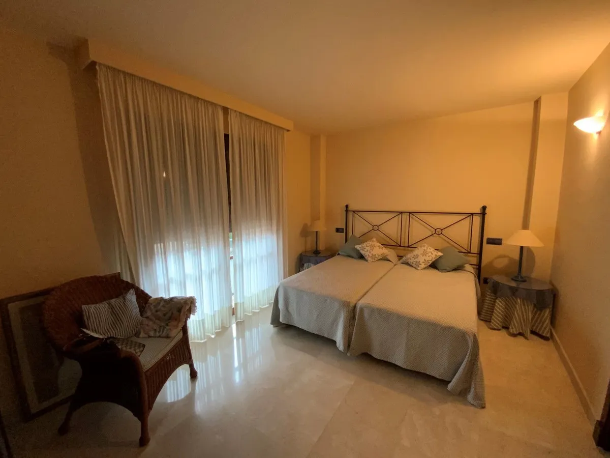 2a8f104e-90e0-4d65-bb57-7da181dd5491